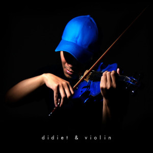 收聽Didiet Violin的Just a Matter of Time歌詞歌曲