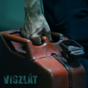 收聽Rácz Gergõ的Viszlát歌詞歌曲