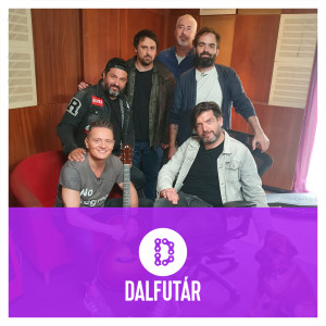 收聽Dalfutár的A szó nem zaj (Dalfutár5)歌詞歌曲