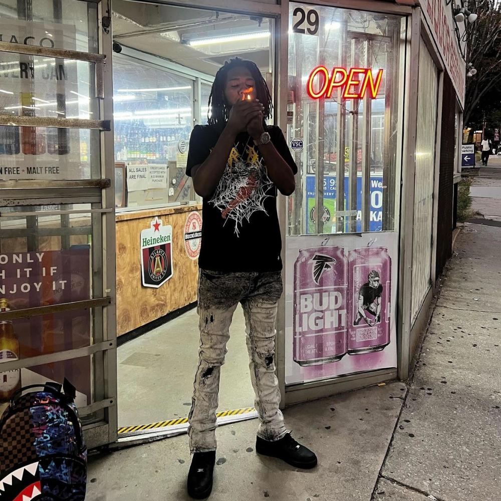 Stick to the Plan (feat. JaayBanz) (Explicit)