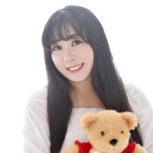 Listen to 别说我的眼泪你无所谓(经典版) (cover: 东来东往) (完整版) song with lyrics from 张馨凤zjf