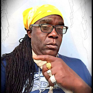 Super Black的专辑Jah Me Praise