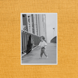 ดาวน์โหลดและฟังเพลง Nerve พร้อมเนื้อเพลงจาก Jordan Rakei