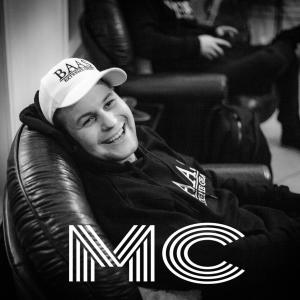 อัลบัม MC (feat. Rivo, MC Kajo, Professori-E, Krister, S-Molli, ÄRKOO, MCT, Alexanndra, Ironine & MC Toni) (Explicit) ศิลปิน Rivo