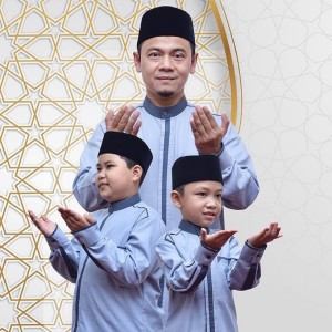 Ustaz Bambang的專輯Maghfirah