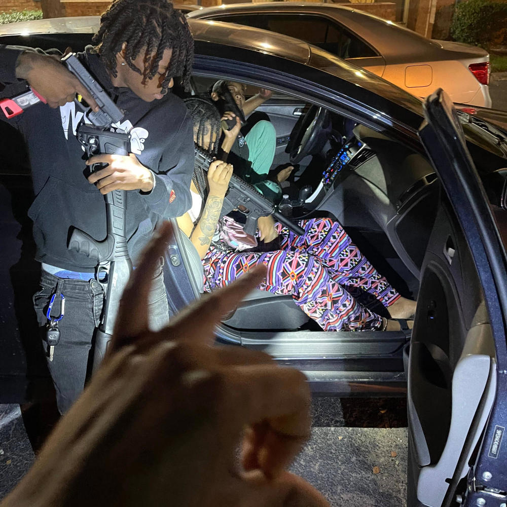 Monster Truck (feat. lil money & P5Bugg) (Explicit)