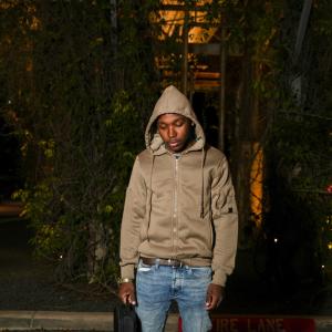 收聽Tylan1k的Flaws歌詞歌曲