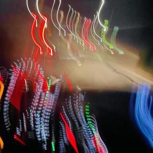 收听¥IRALONELOVELL¥的Punk (Explicit)歌词歌曲