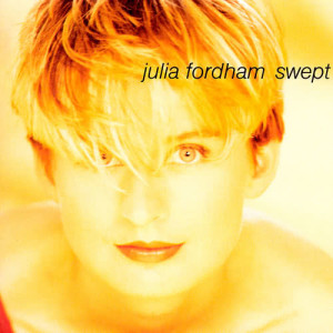 收聽Julia Fordham的(Love Moves In) Mysterious Ways歌詞歌曲