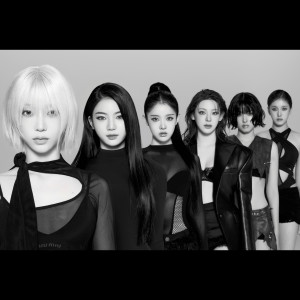 STAYC ดาวน์โหลดและฟังเพลงฮิตจาก STAYC