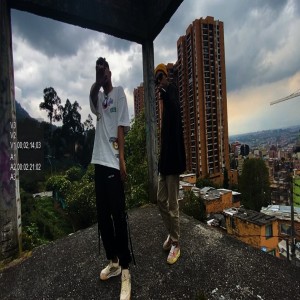 อัลบัม Me Tengo Que Ir ศิลปิน SAGUE MC