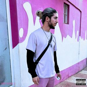 David Bauti的專輯Still Need Her (feat. Runway TV) [RED WINE 2] [Explicit]