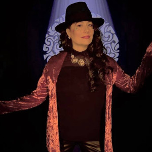 ดาวน์โหลดและฟังเพลง All Along พร้อมเนื้อเพลงจาก Nathalie Dufour