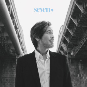 Listen to 불꽃놀이 song with lyrics from YIM JAE-BEUM (任宰范)
