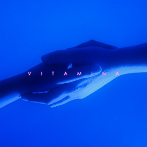 收聽Eva Sola的Vitamina歌詞歌曲