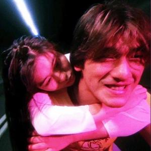 收聽YungNa的FEEL LUCKI®歌詞歌曲