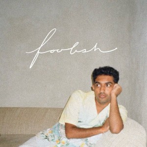 收听Faime的Foolish歌词歌曲
