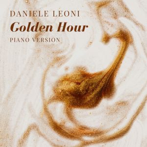 Dengarkan Golden Hour (Piano Version) lagu dari Daniele Leoni dengan lirik