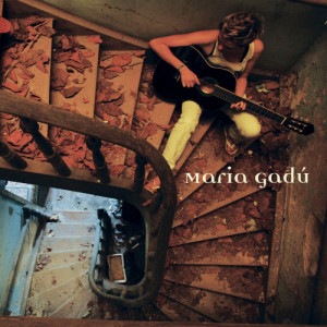 收聽Maria Gadú的Dona Cila歌詞歌曲