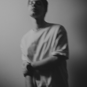 Listen to Стрелы song with lyrics from Smock Sb