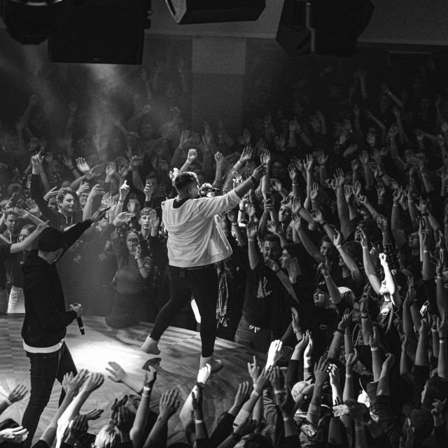 Album Show jak má beat (Live from Lucerna) from DeeThane