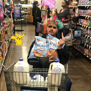 收聽Sad Frosty的Vitamin D (Explicit)歌詞歌曲