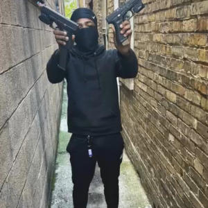 ดาวน์โหลดและฟังเพลง Still Smoking Dead Dude (feat. Jayloww) (Explicit) พร้อมเนื้อเพลงจาก KezzBo