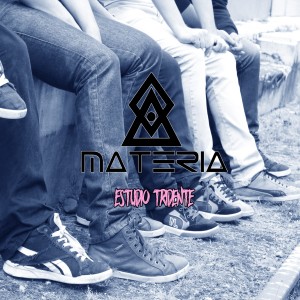 ดาวน์โหลดและฟังเพลง Anochece พร้อมเนื้อเพลงจาก Materia