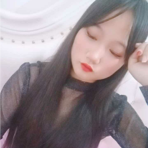 Listen to 多少心酸和无奈 (伴奏) song with lyrics from 小雨吖