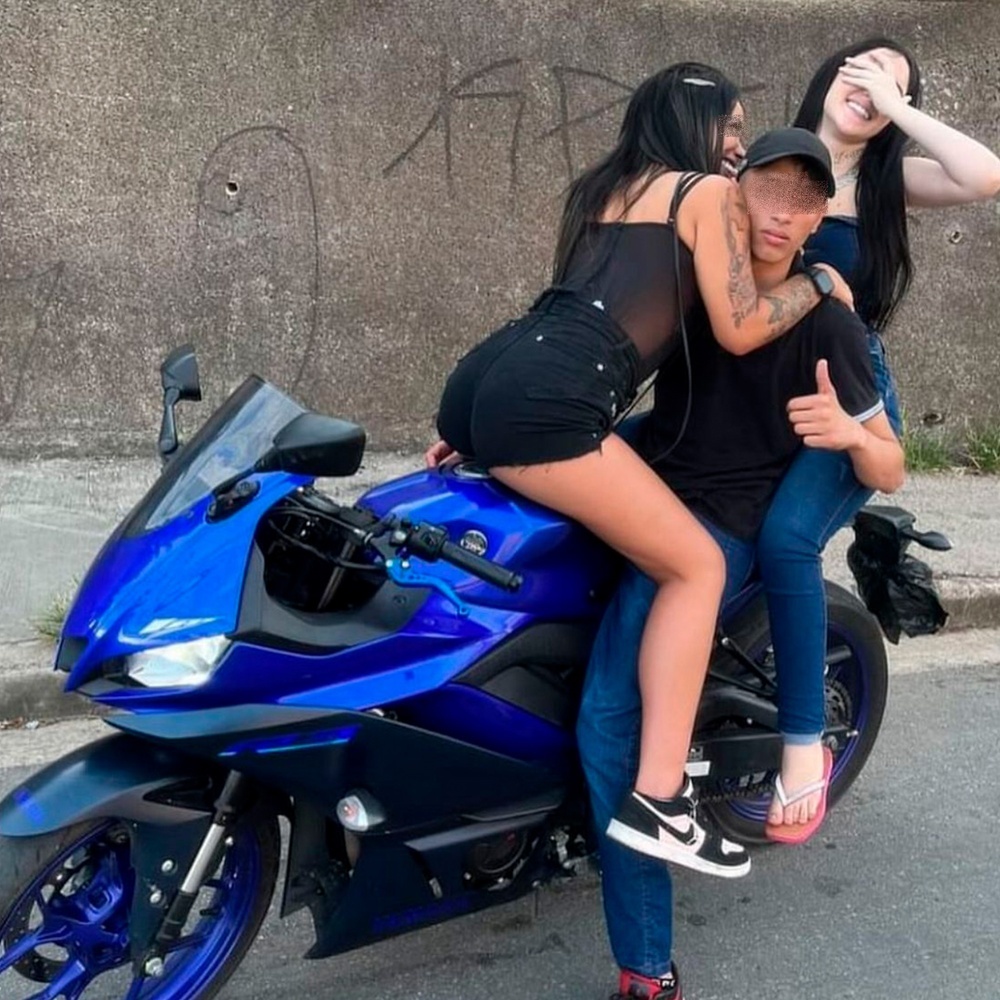 OS IRMÃOZINHO FEZ A BOA (Explicit)