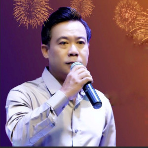 Dengarkan Thiệp Hồng Anh Viết Tên Em lagu dari Vĩnh Tuấn dengan lirik