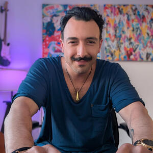 default playlist img