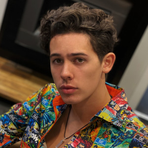 Listen to The One You Love song with lyrics from Ben Horlock