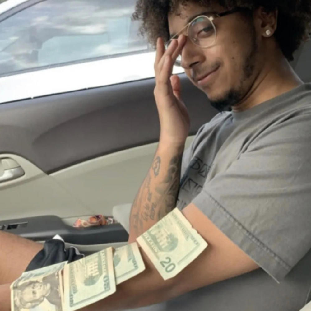 Mind To My Money (Explicit)