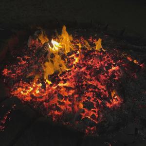 收聽Khangg的Phía Cuối Chặng Đường (feat. Vân Anh & 12C4) (Special Acoustic)歌詞歌曲