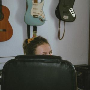 Listen to Empty Phrases song with lyrics from Anna Vaverkova