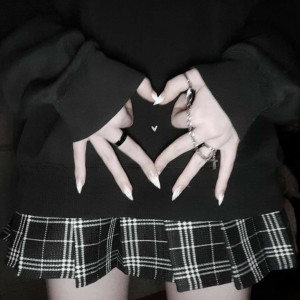 Listen to Herz Emoji (Explicit) song with lyrics from Rooky030
