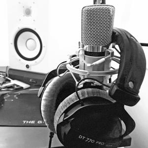 收听Deez Agree的Pub Bro歌词歌曲