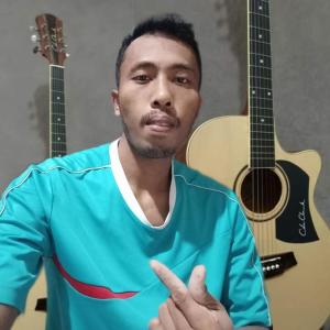 Listen to Oh Jamilah (Acoustic) song with lyrics from ARIS