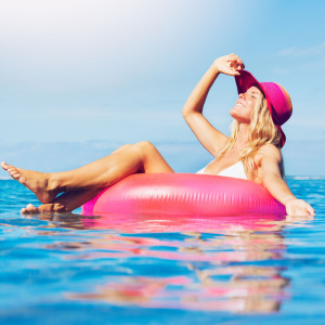 Binaural Relaxation: Floating Water Serenity