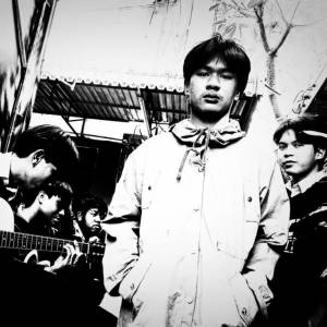 Listen to คำขอสุดท้าย song with lyrics from ZacoollBUN