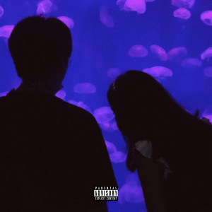 ดาวน์โหลดและฟังเพลง เป็นเพื่อนก็ดีแล้ว พร้อมเนื้อเพลงจาก LAZYHOLIC