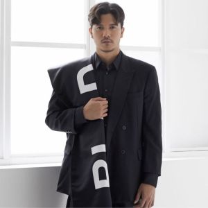 Fattah Amin ดาวน์โหลดและฟังเพลงฮิตจาก Fattah Amin