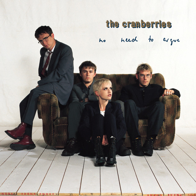 Download Lagu Ode To My Family oleh The Cranberries Free MP3