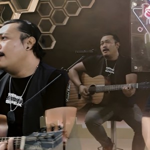 Album Hujan oleh Aulora Band