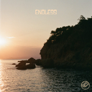 ดาวน์โหลดและฟังเพลง Endless พร้อมเนื้อเพลงจาก Maffyn