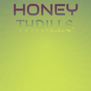 Dengarkan Miniskirt Aria lagu dari Juno Magah dengan lirik