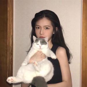 Dengarkan lagu 爱之初体验 (DJ刘云喆版) nyanyian 刘云喆 dengan lirik