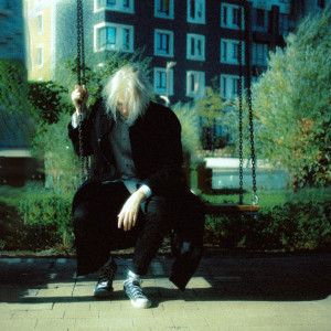 Listen to Схожу с ума (Explicit) song with lyrics from КАРАУЛ