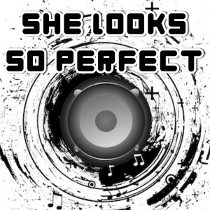 收听Teen Scream的She Looks so Perfect歌词歌曲